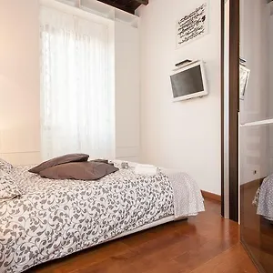 https://pellegrino-luxury-apartment.it-romehotels.com